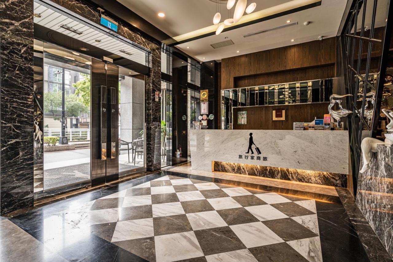 Global Traveler Hotel Kaohsiung Exterior photo